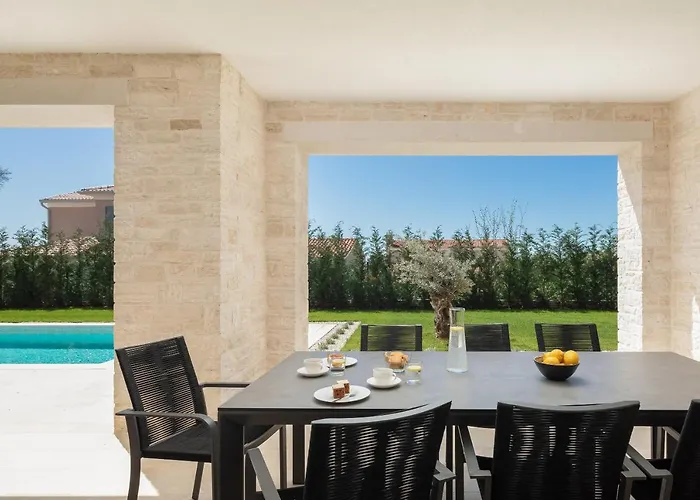 Villa Harmony By Ilc